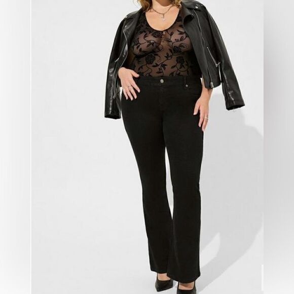 Torrid Black Flocked Mesh V-Neck Bodysuit Rose Design, Soft, Stretch, NW… - Picture 1 of 16